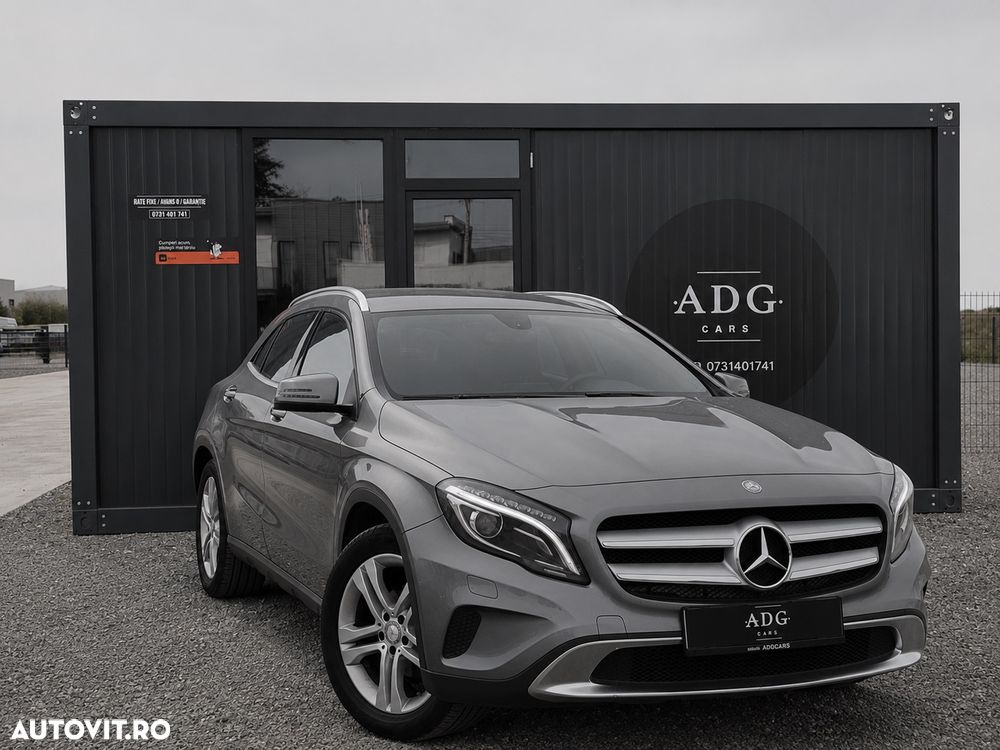 Mercedes-Benz GLA - 12