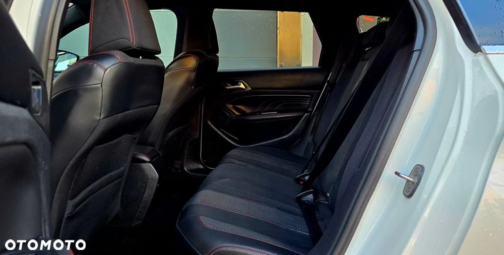 Peugeot 308 BlueHDi FAP 120 Stop&Start GT-Line Edition - 26