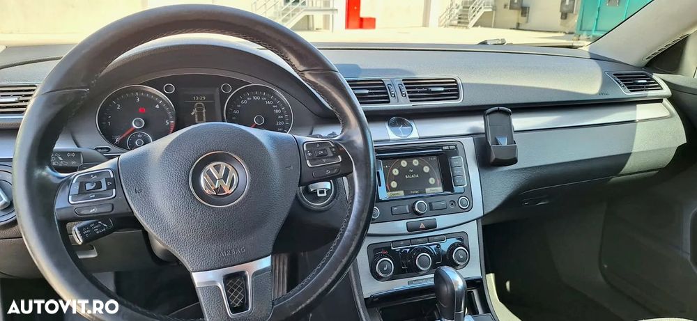 Volkswagen Passat Variant 2.0 TDI DSG BlueMotion Technology Comfortline - 9