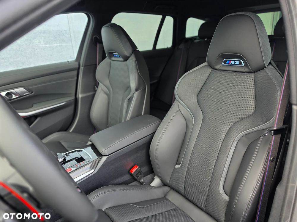 BMW M3 Competition xDrive sport - 22