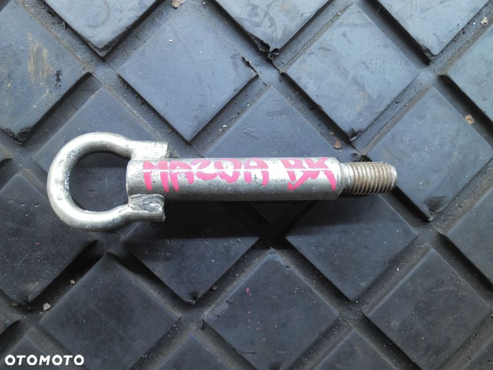 MAZDA 3 UCHO HOLOWNICZE HAK WKRĘTKA ORYGINAŁ POSIADAM 3SZT - 2