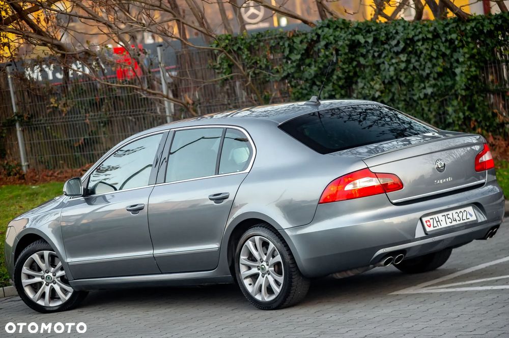 Skoda Superb 3.6 FSI 4x4 Elegance DSG - 12