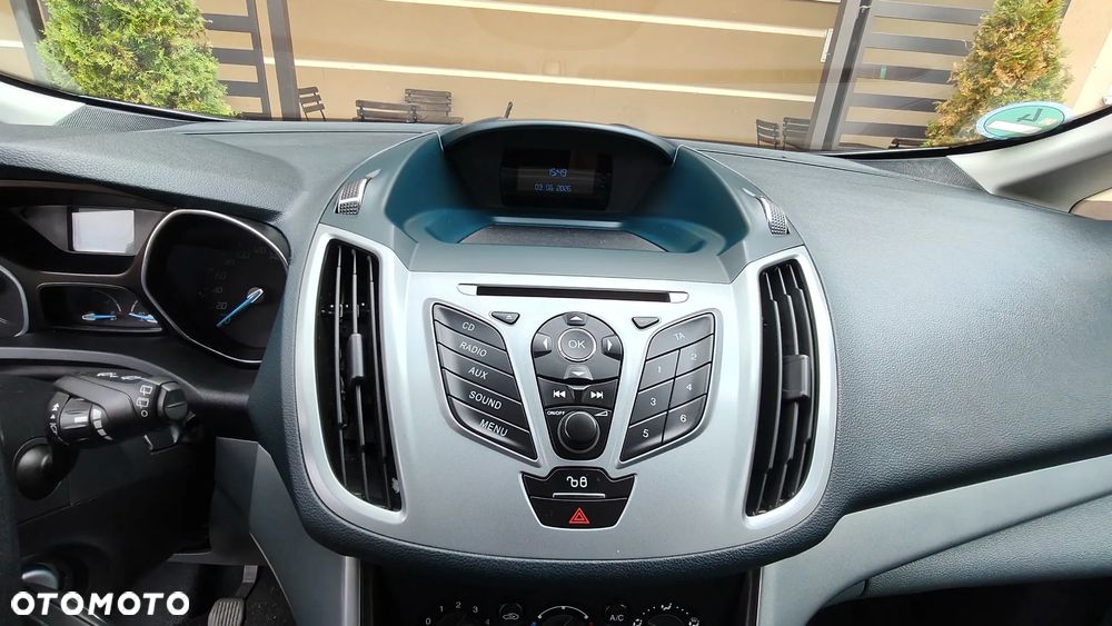Ford C-MAX 1.6 Ti-VCT Champions Edition - 18