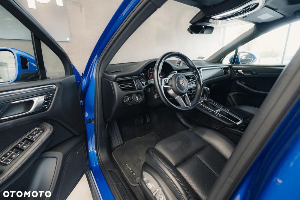 Porsche Macan Standard - 10