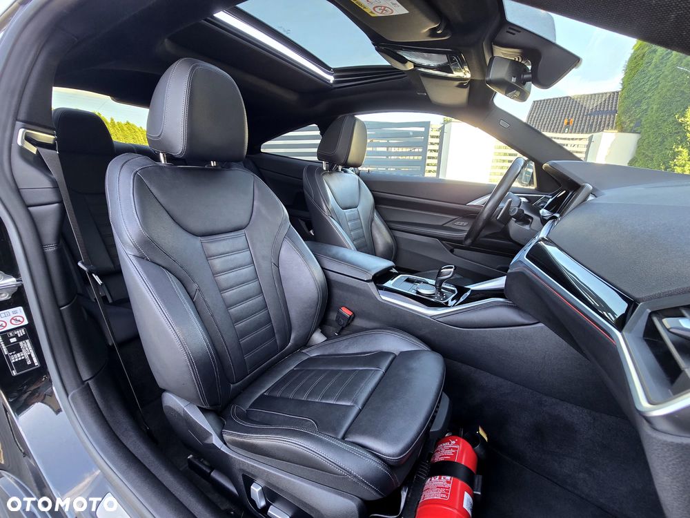 BMW Seria 4 - 12