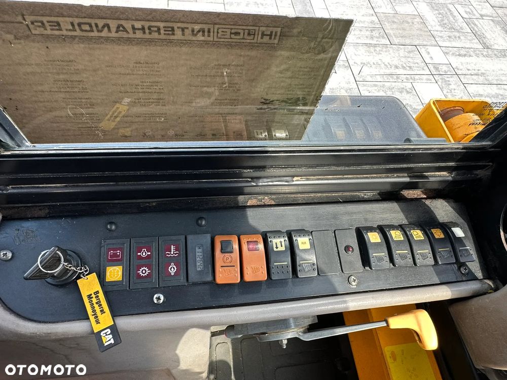 JCB 1 CX - 19