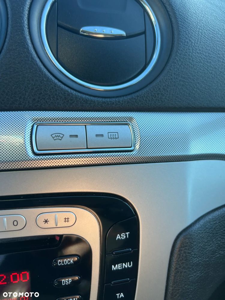 Ford S-Max - 15