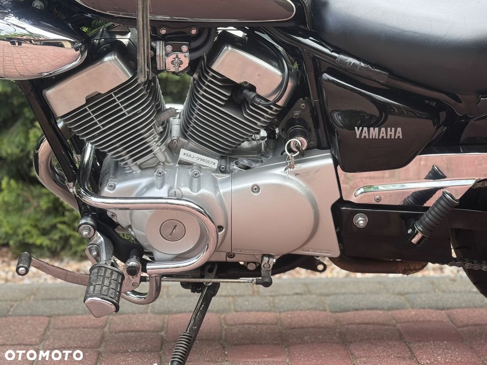 Yamaha XV - 16