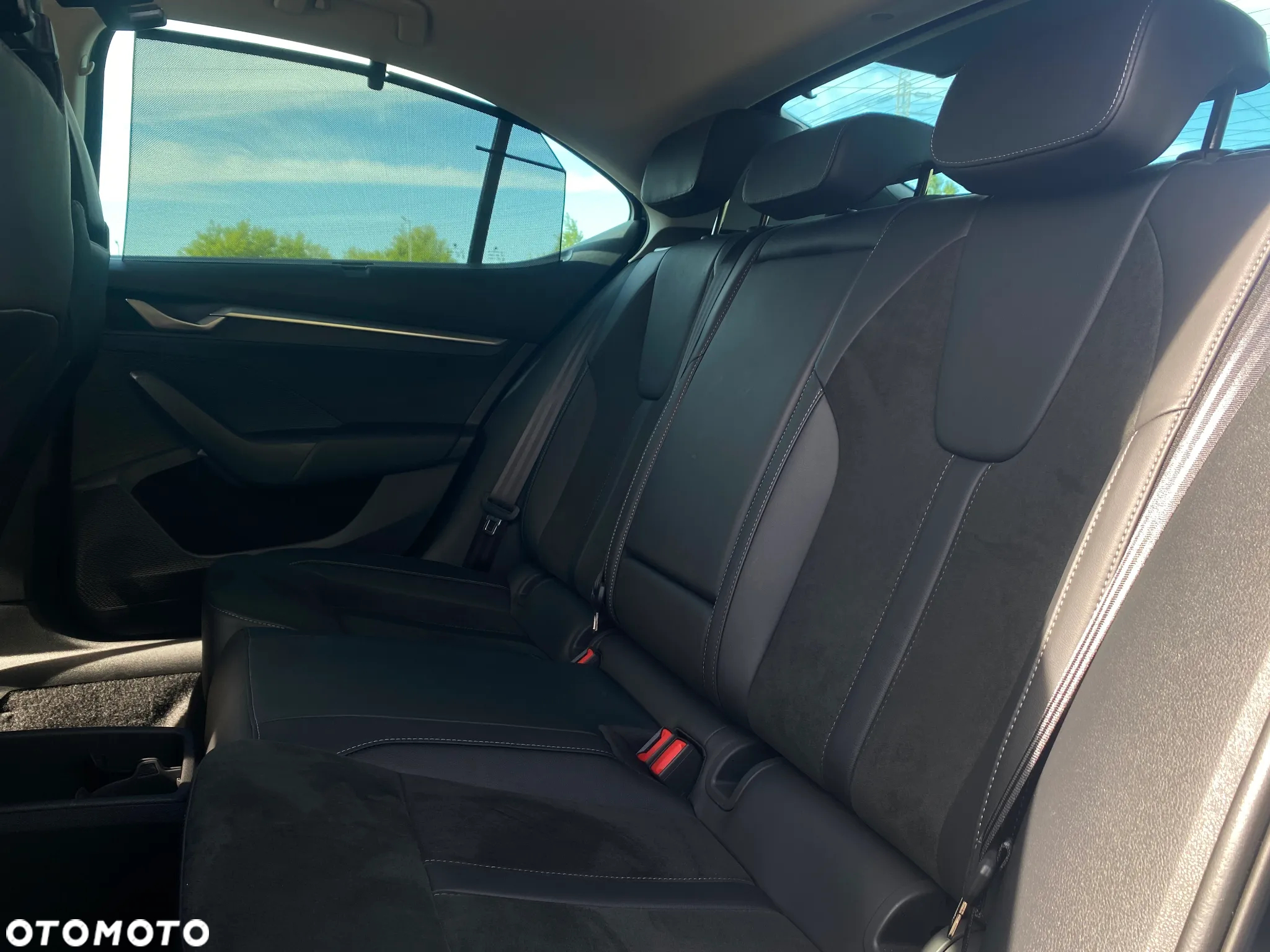 Skoda Octavia 2.0 TDI Selection DSG - 6