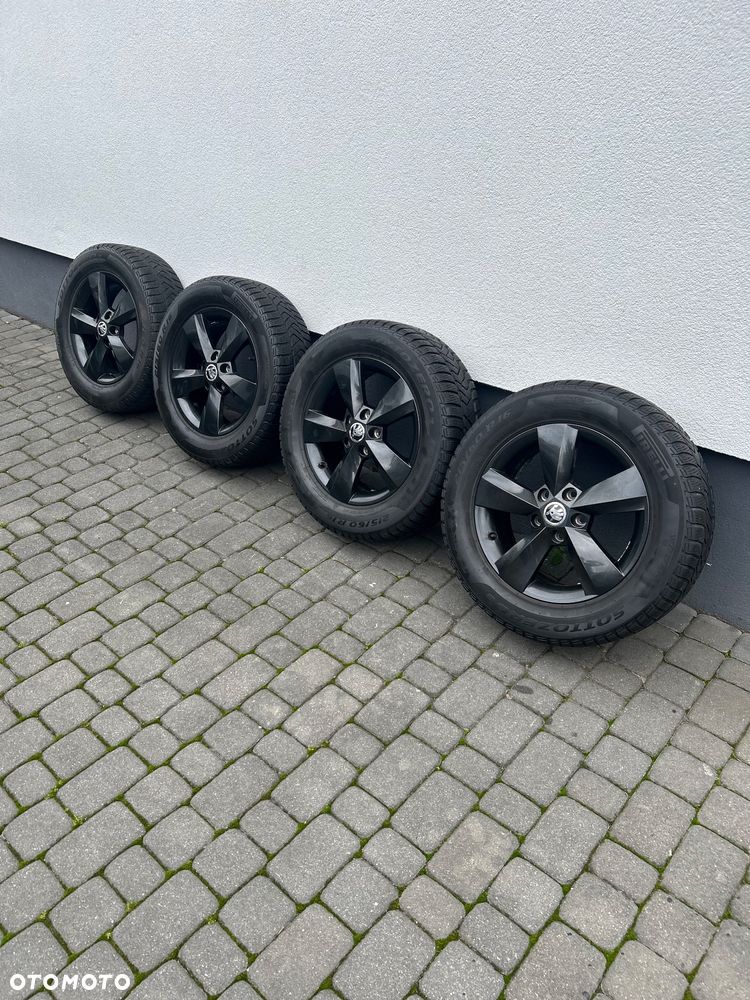 Skoda Karoq 1.5 TSI ACT GPF 4x2 Ambition - 9
