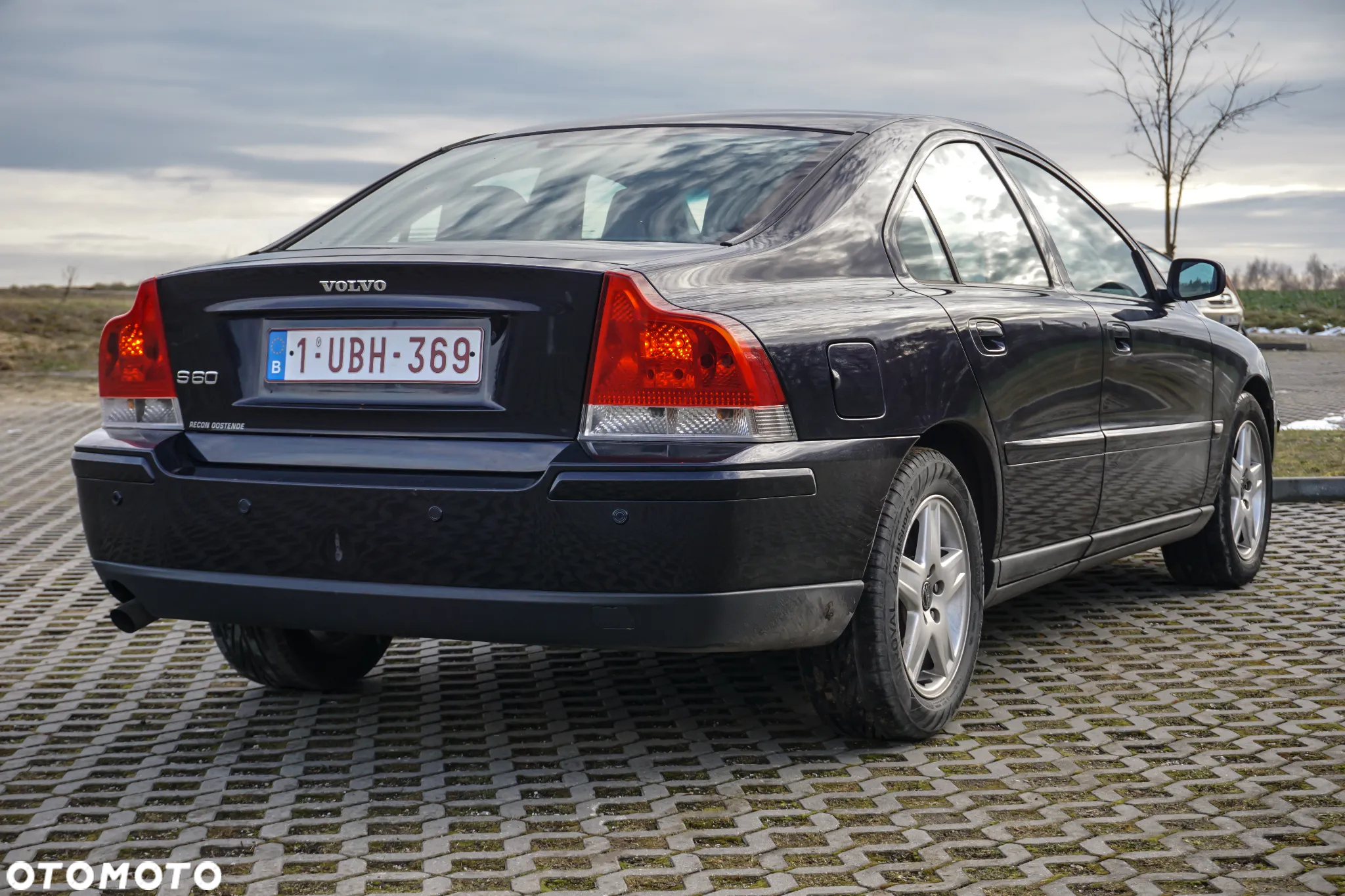 Volvo S60 2.4D Momentum - 5
