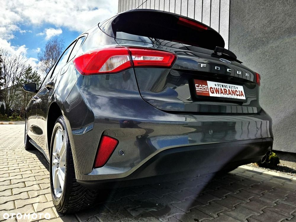 Ford Focus - 24