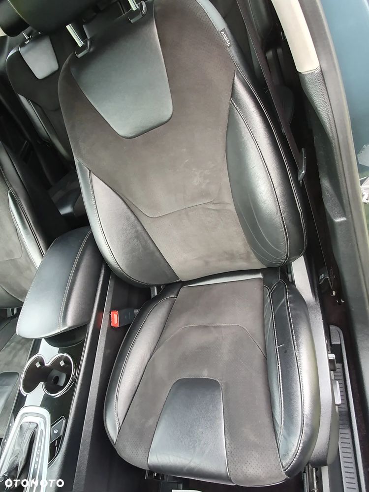 Ford Edge 2.0 TDCi Twin-Turbo 4WD Titanium - 20