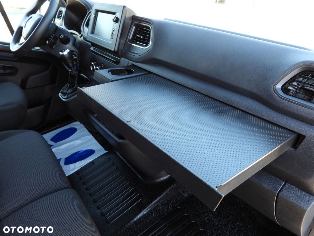 Renault MASTER FURGON CHŁODNIA  -10*C TEMPOMAT NAWIGACJA LEDY KLIMATYZACJA  150KM - 40