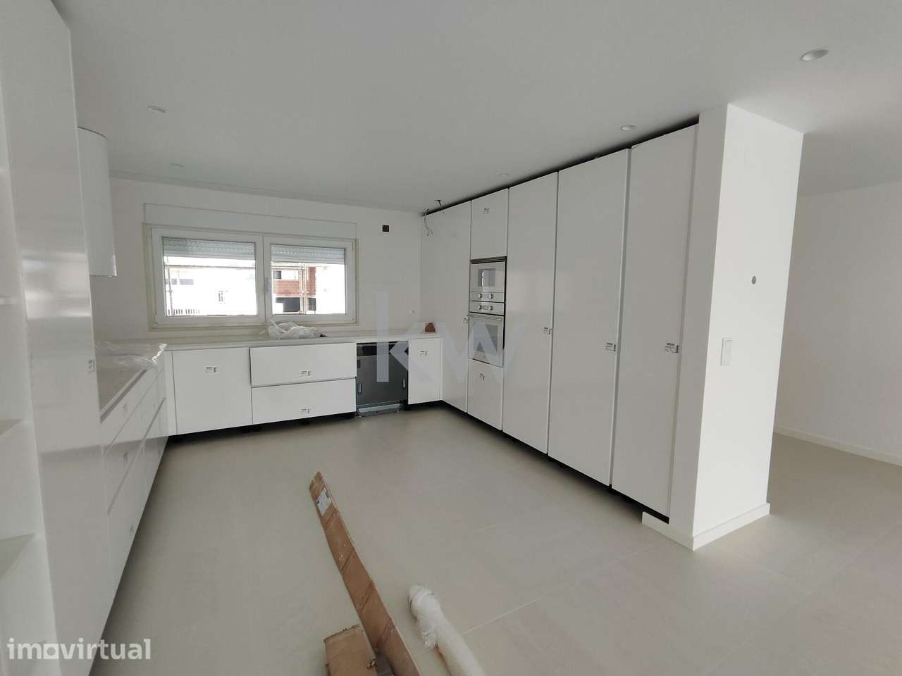 Moradia T3 nova com logradouro e garagem - Grande imagem: 2/25