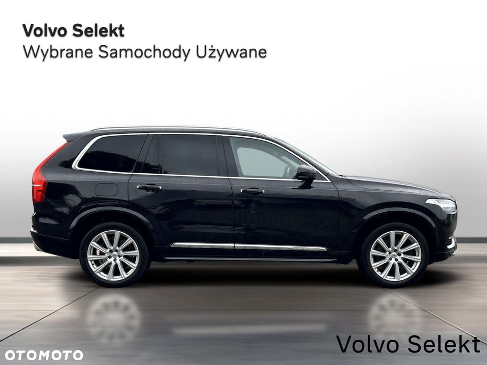 Volvo XC 90 - 7