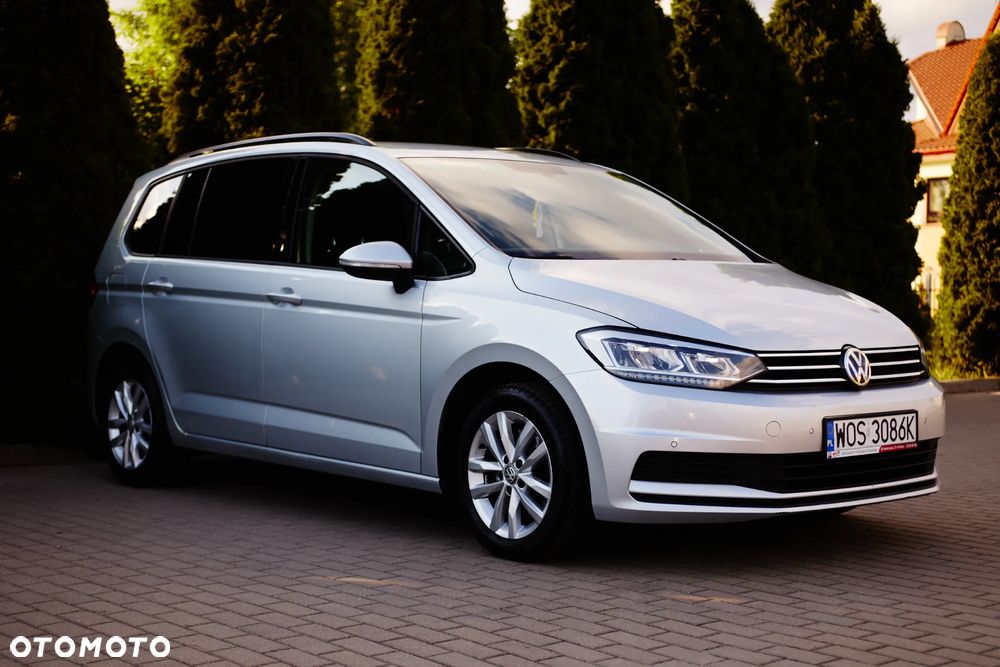 Volkswagen Touran 2.0 TDI BMT Highline - 10