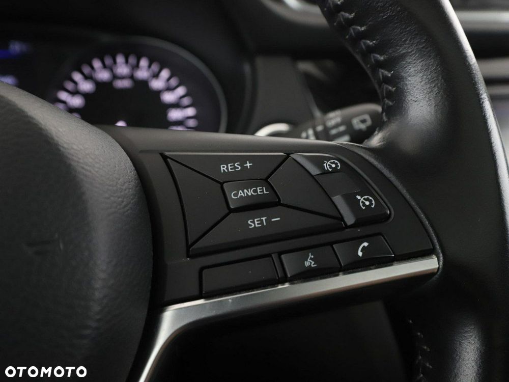 Nissan Qashqai 1.3 DIG-T N-Motion - 28