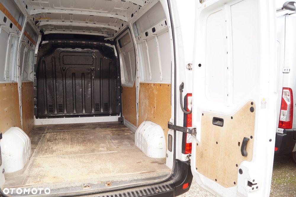 Renault Master - 30