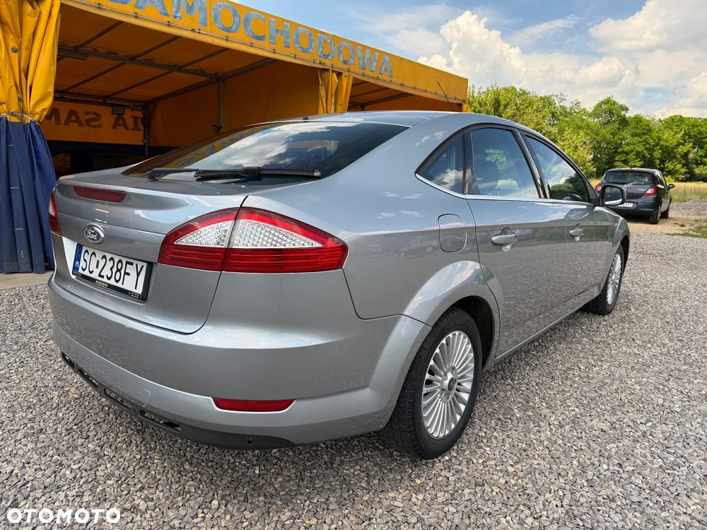 Ford Mondeo - 8