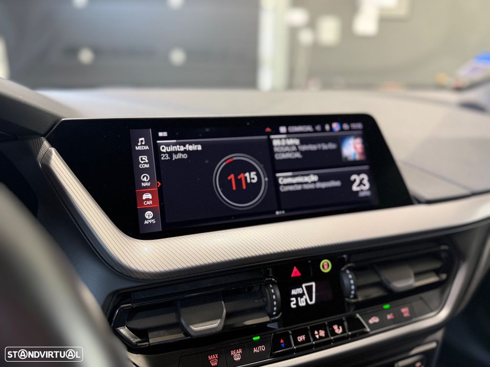 BMW 116 d Pack Desportivo M Auto - 21