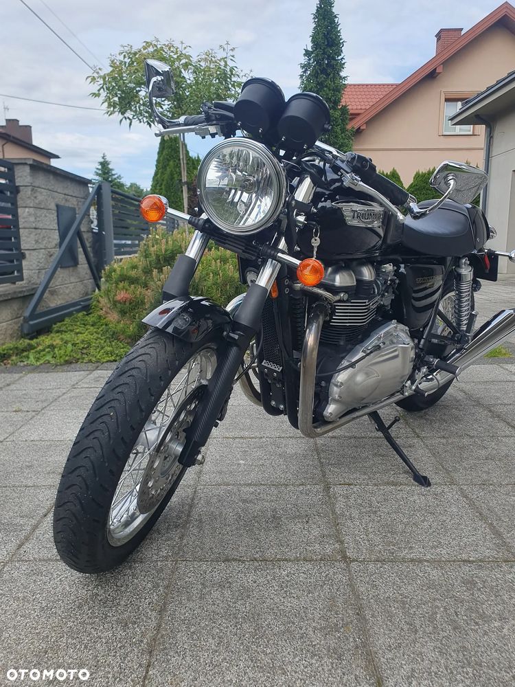 Triumph Thruxton - 19