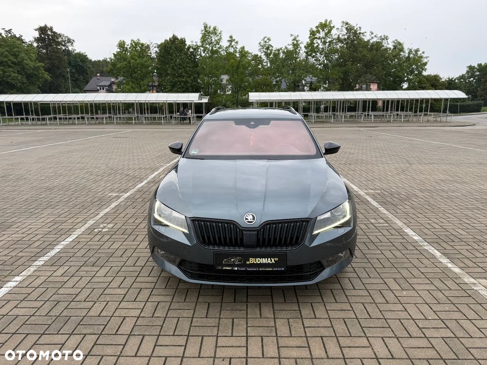Skoda Superb 2.0 TDI DSG Sportline - 1