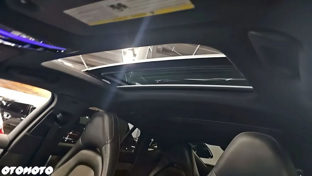 Porsche Panamera ver-4s-e--hybrid-sport-turismo - 8