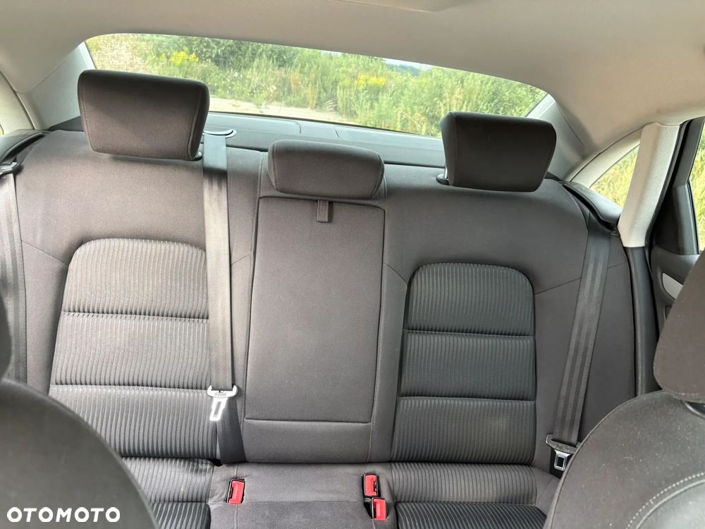 Audi A4 Avant 2.0 TDI - 16