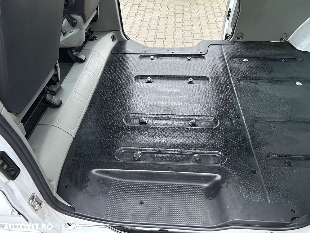 Opel Vivaro 2.0 CDTI L2H1 Easytronic DPF - 9