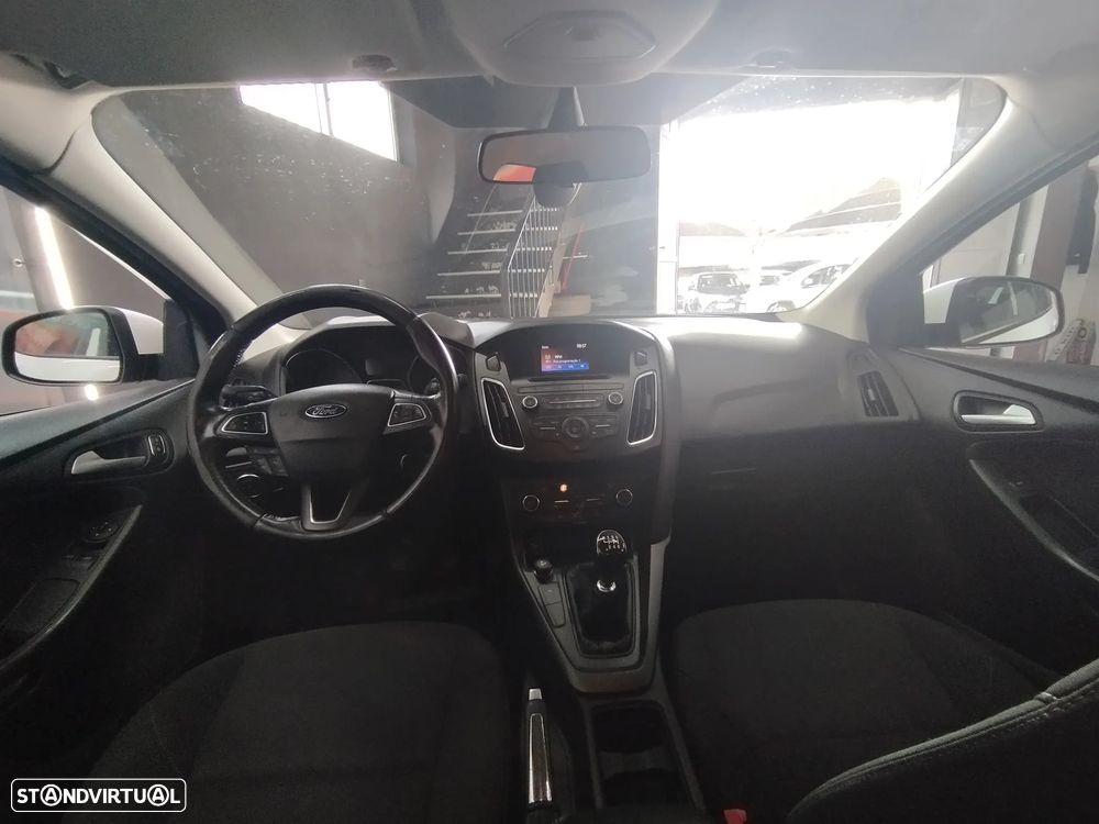 Ford Focus 1.5 TDCi Titanium - 14