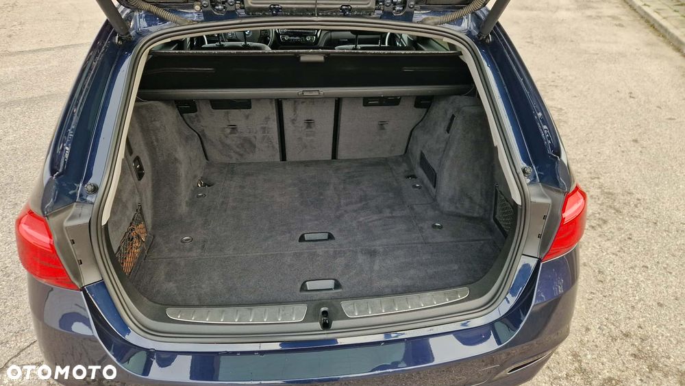 BMW Seria 3 320d Efficient Dynamic Edition - 27