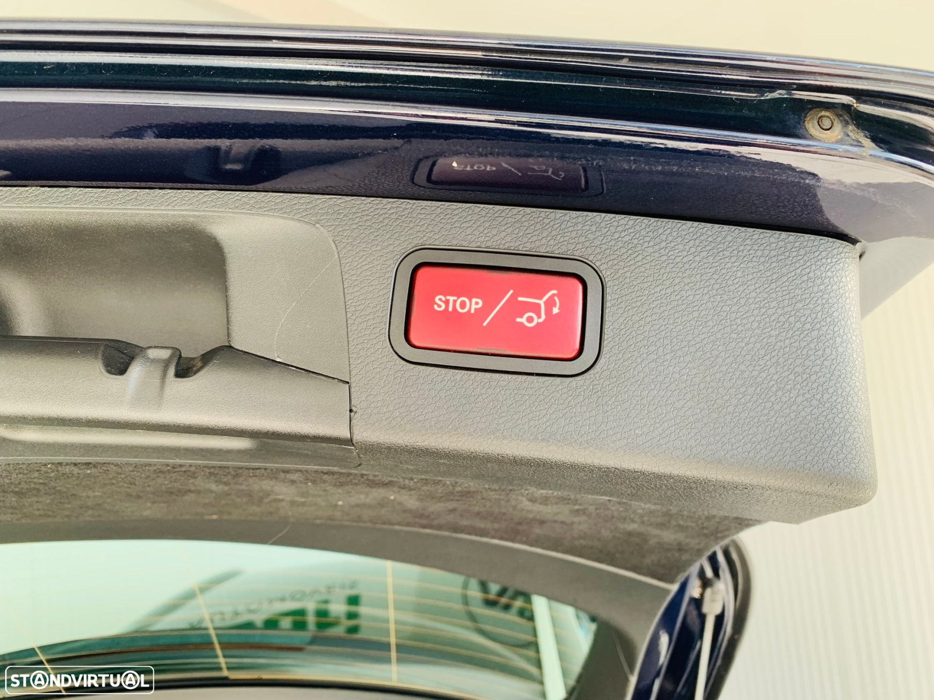 Mercedes-Benz E 220 d Avantgarde - 32