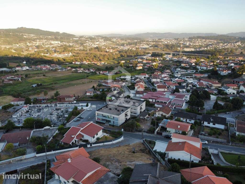 Terreno para Construção em Pedome - 696m² | Excelente Localização - Grande imagem: 5/35