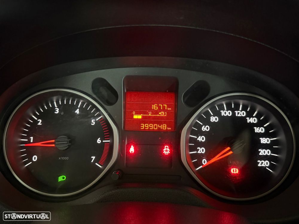Citroën C-Elysée 1.6 HDi Seduction - 18
