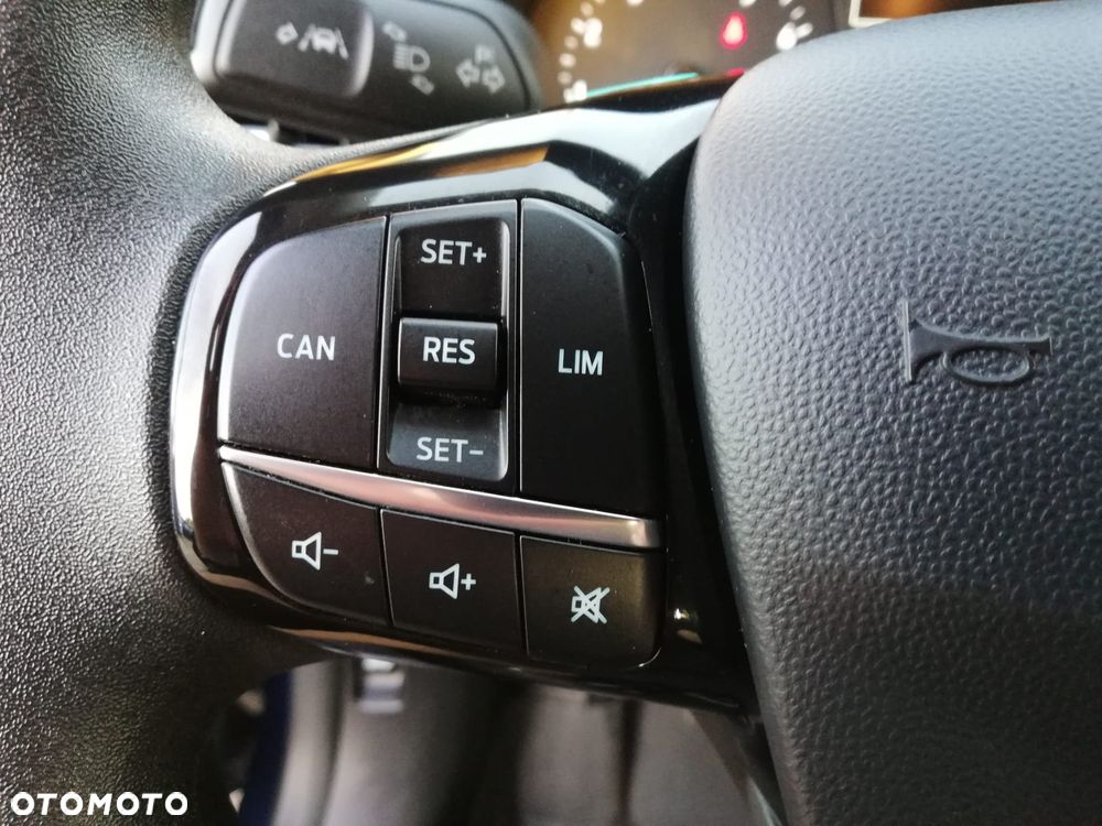Ford Fiesta 1.1 S&S TREND - 7