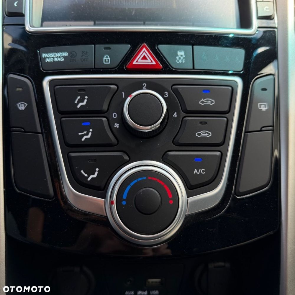 Hyundai i30 - 37