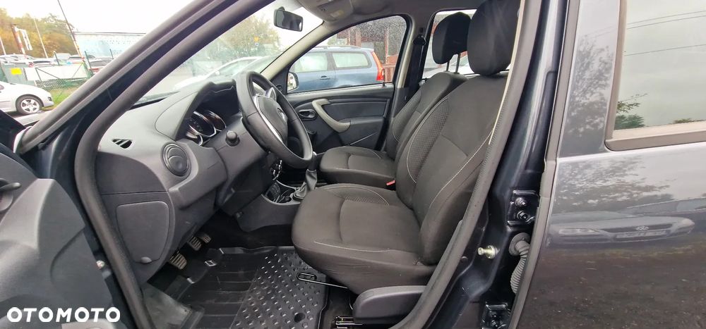 Dacia Duster 1.6 SCe Ambiance S&S - 38