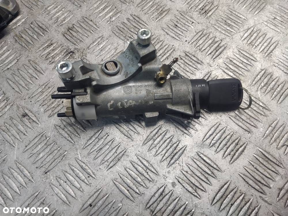 ZESTAW STARTOWY STACYJKA 1/3 SKODA OCTAVIA I 06A906018DJ - 6