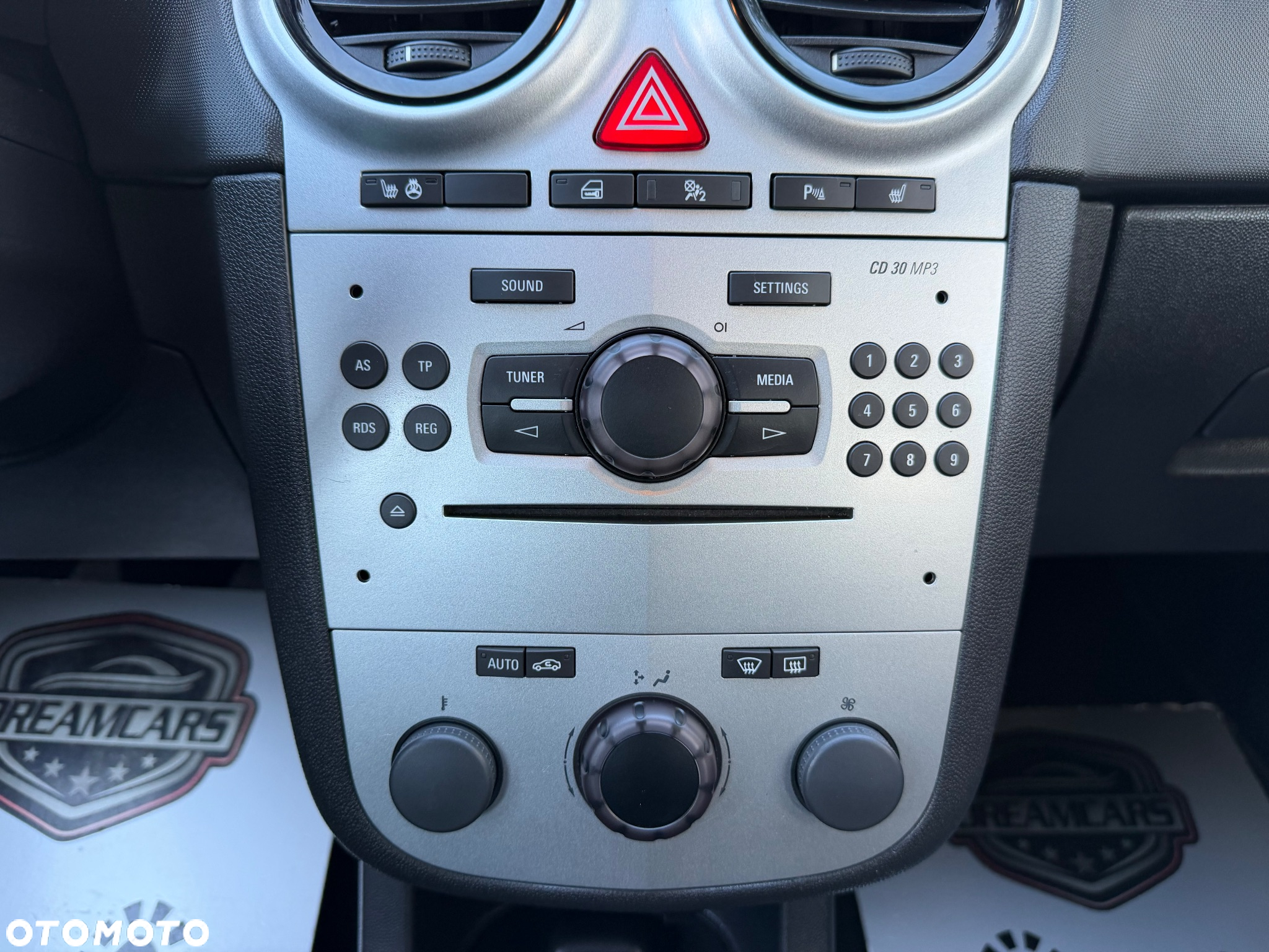 Opel Corsa - 27