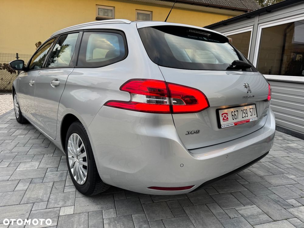 Peugeot 308 SW HDi FAP 110 (Blue Lion) Business Line Niveau 1 - 8