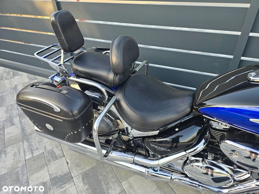 Suzuki VL 800 Volusia - 11