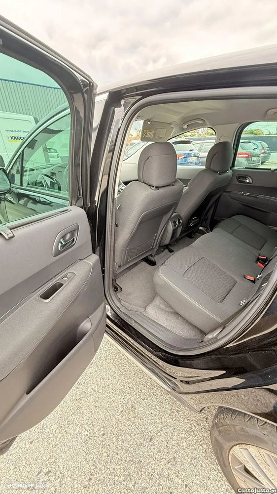 Peugeot 3008 1.6 e-HDi Active 2-Tronic - 3