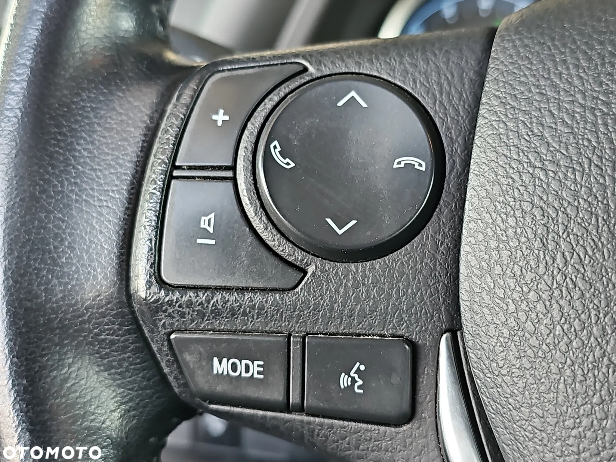 Toyota Corolla 1.6 Comfort - 26