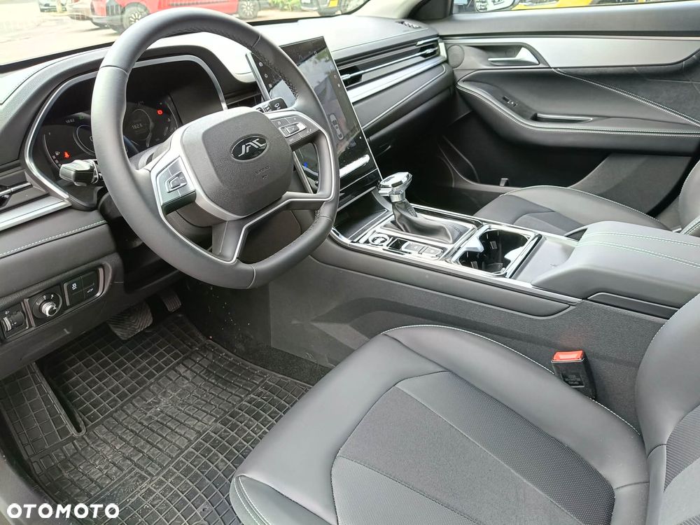 JAC J7 - 7