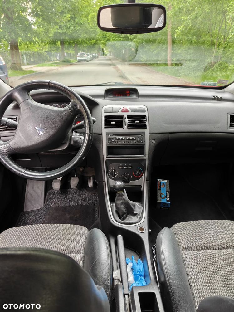 Peugeot 307 2.0 HDI XSI - 6