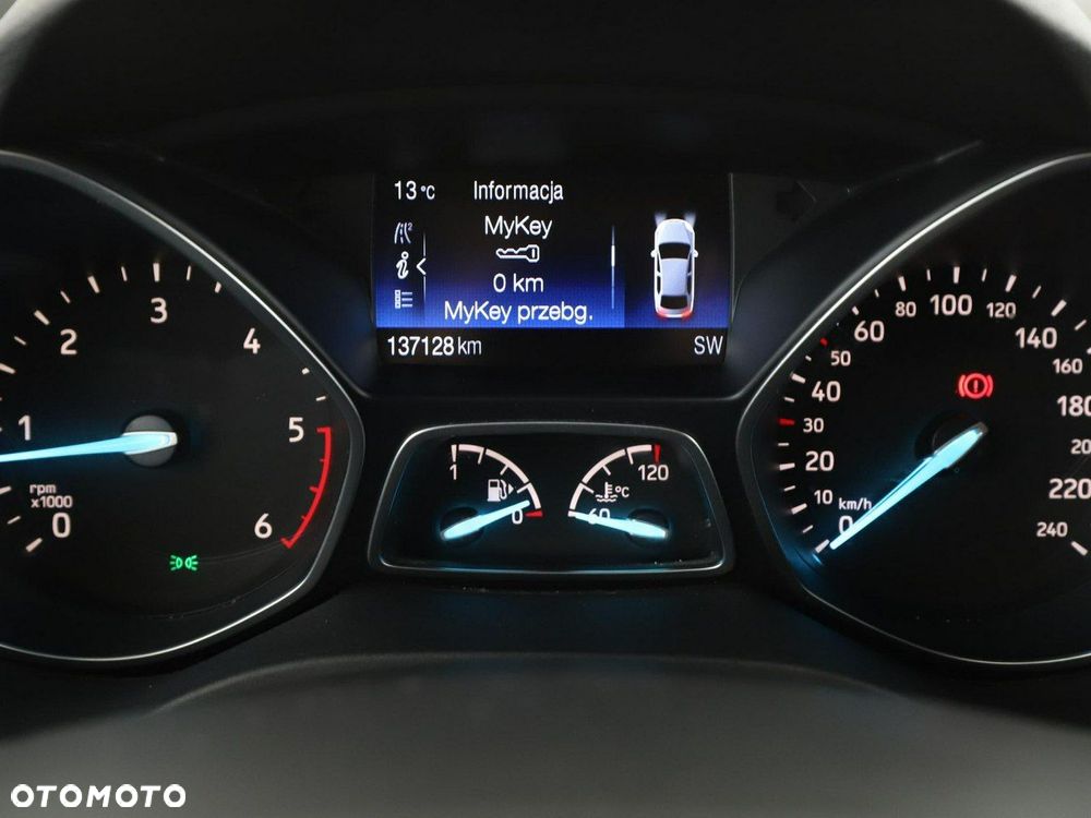 Ford Kuga 2.0 TDCi 4x2 ST-Line - 23