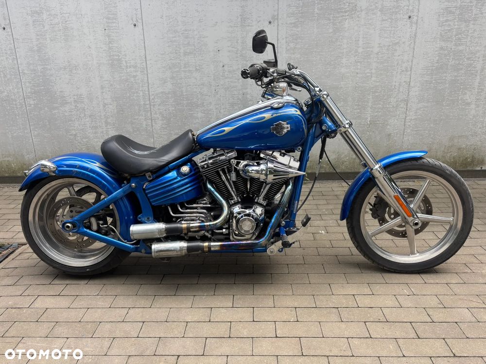Harley-Davidson Softail - 1