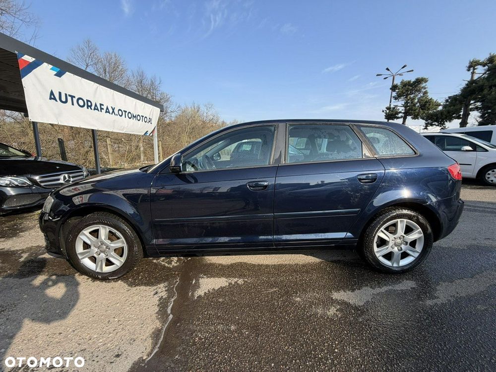 Audi A3 Sportback 1.4 TFSI Attraction - 8