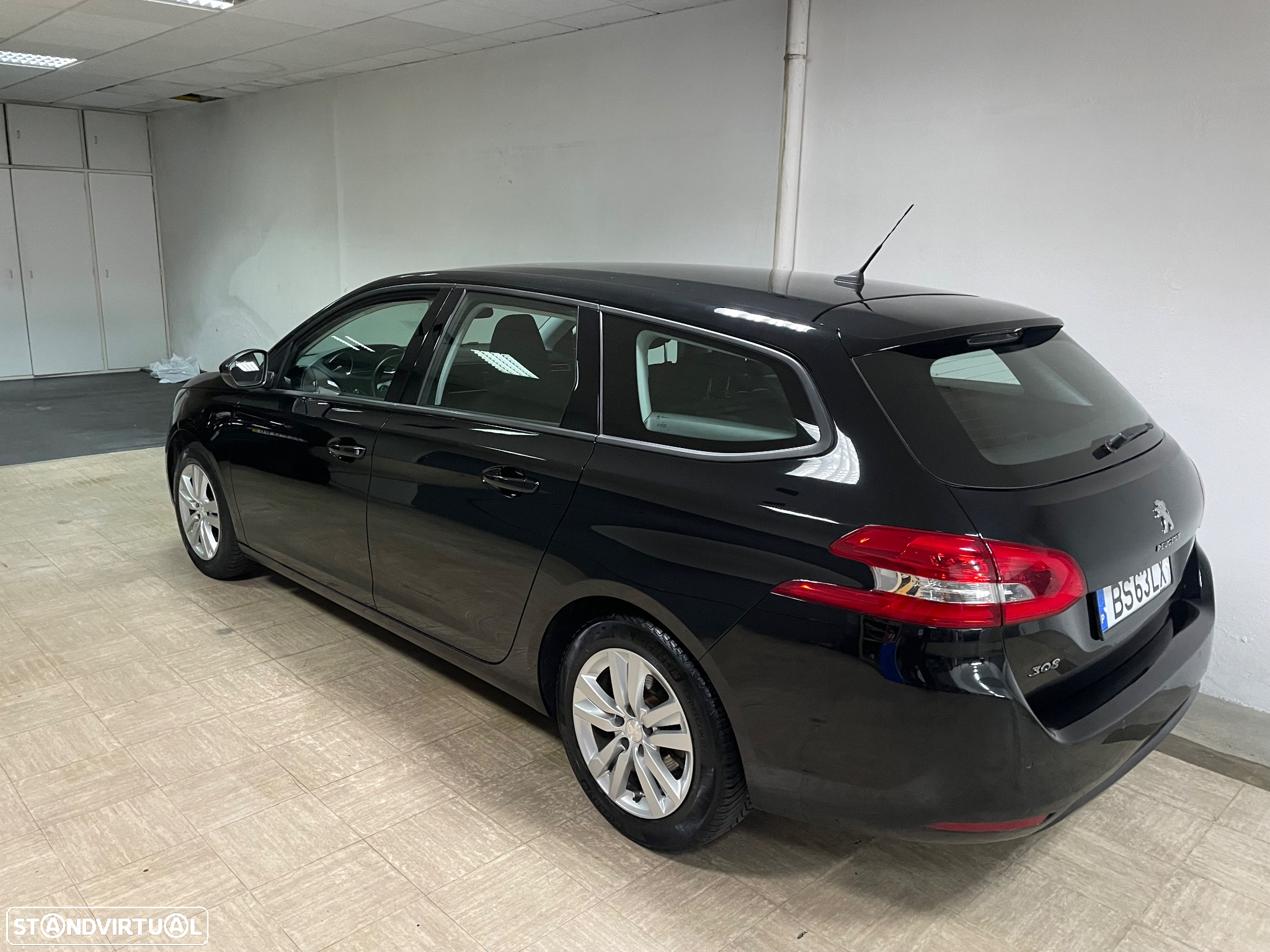 Peugeot 308 SW BlueHDi 130 EAT8 Stop & Start Active Business-Pack - 35